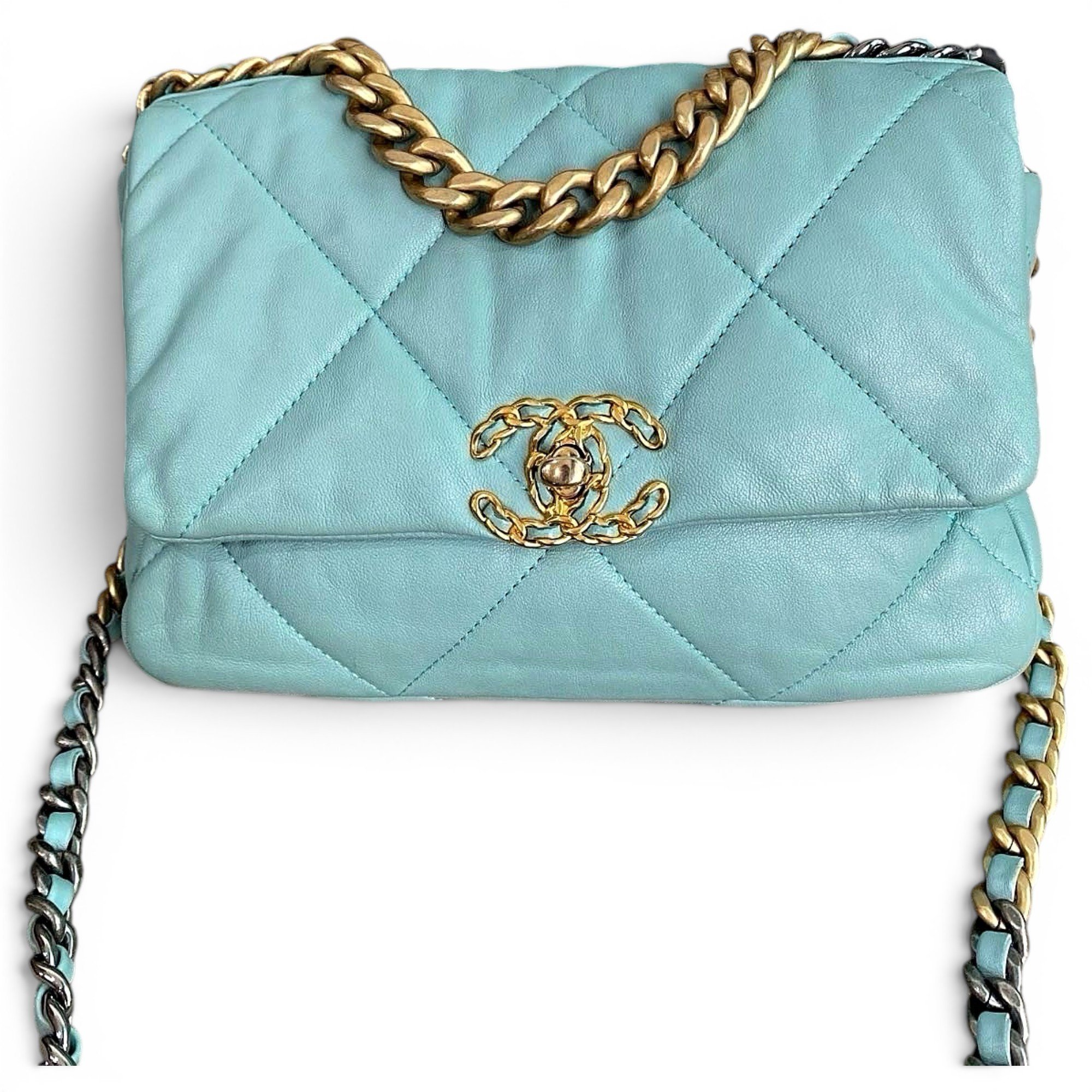 Chanel 19 leather handbag