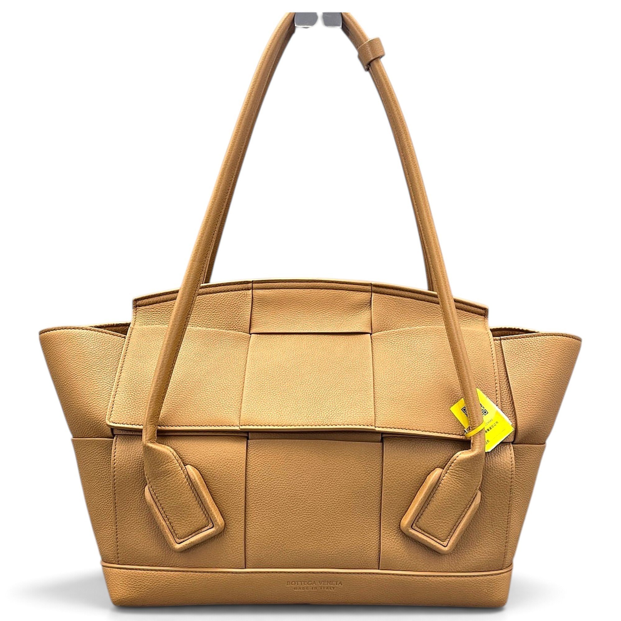 Bottega Veneta Andiamo leather tote