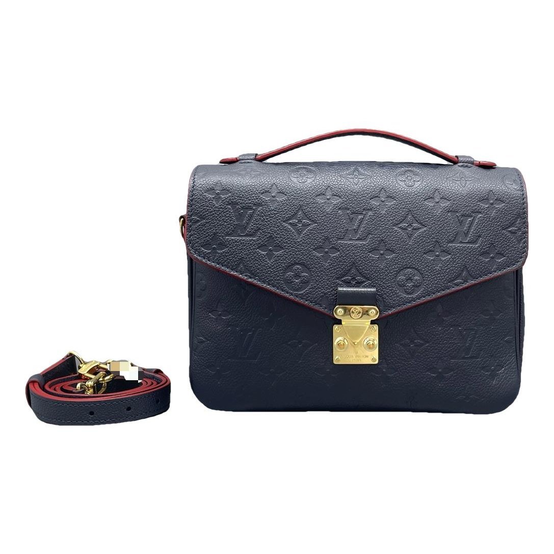 Metis leather handbag