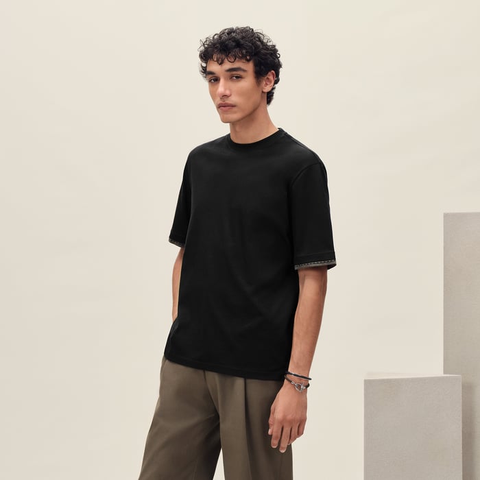 Noir T-shirt With "Sellier" Detail