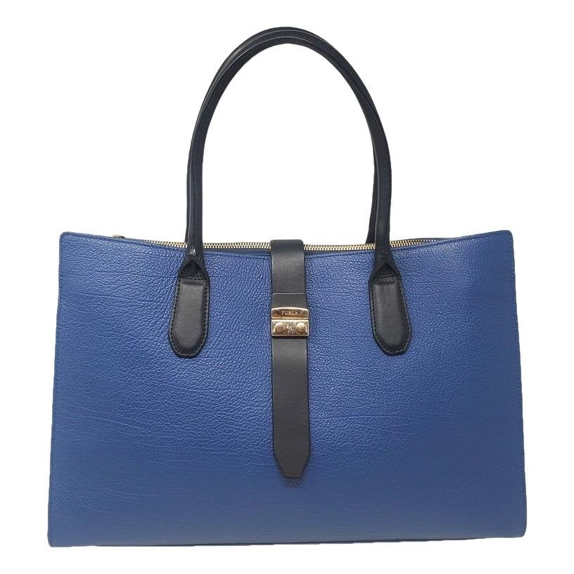 Leather tote