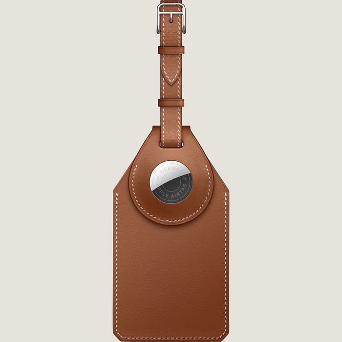 Gold Apple Airtag Hermès Travel Tag