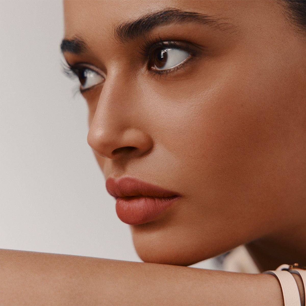 23 – beige Doblis Matte Lipstick, Beige Doblis