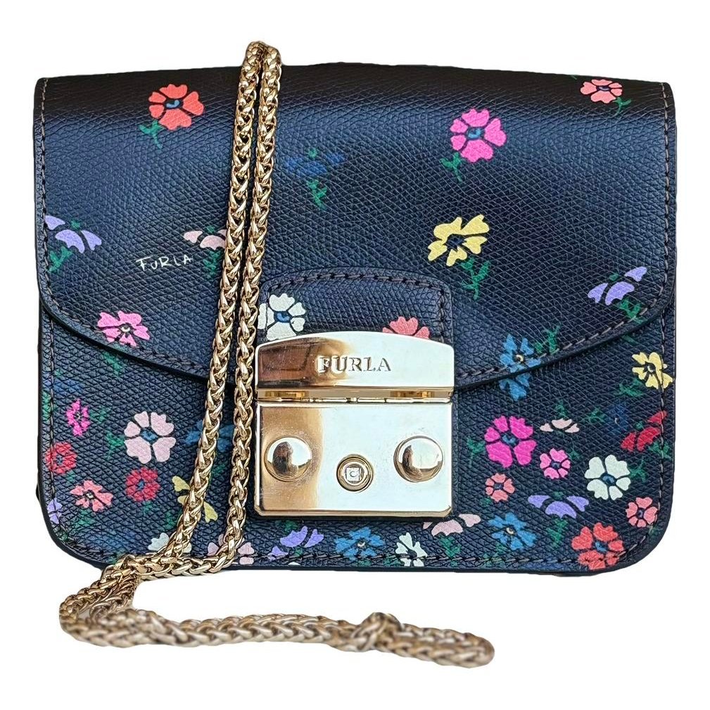 Metropolis leather crossbody bag