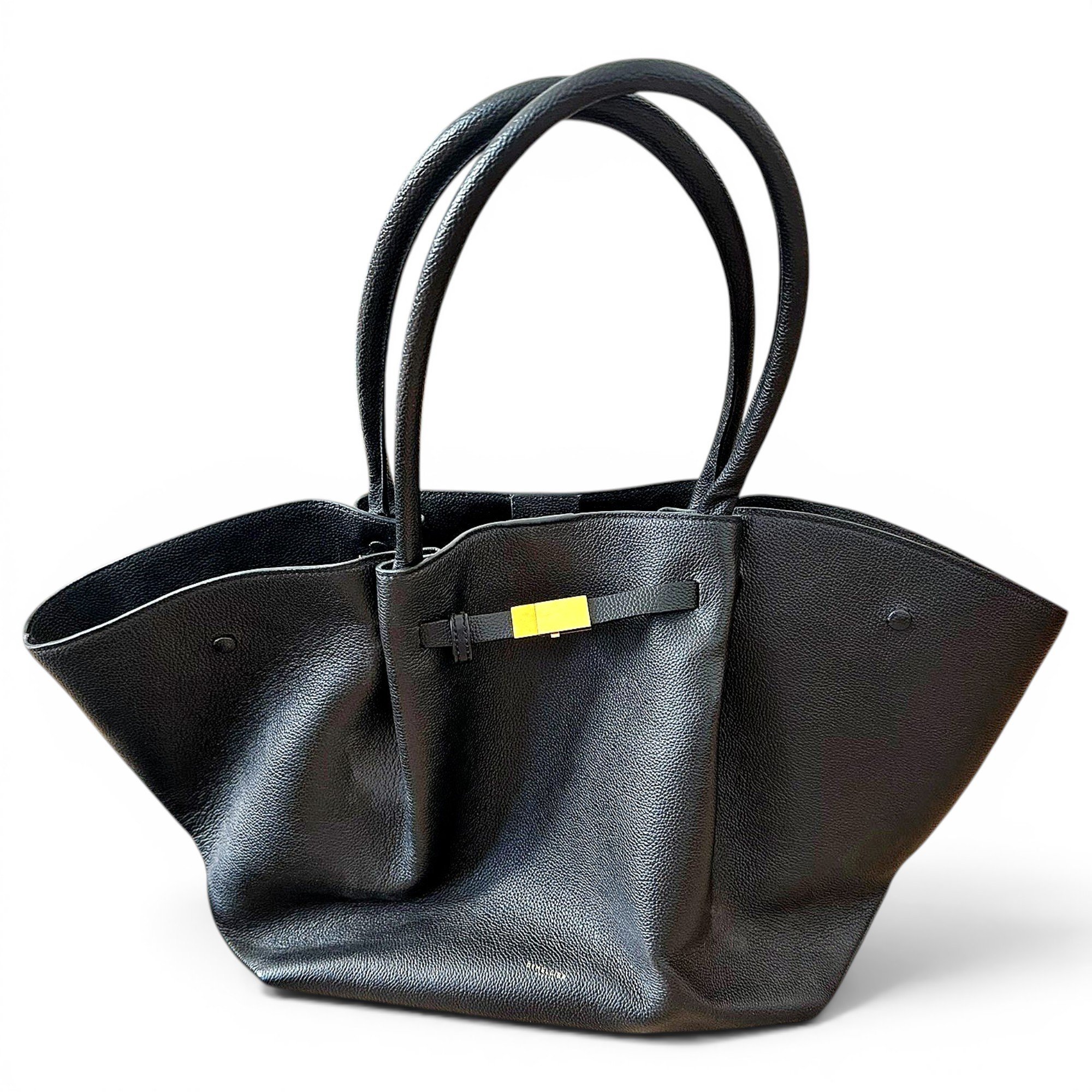 Leather bag
