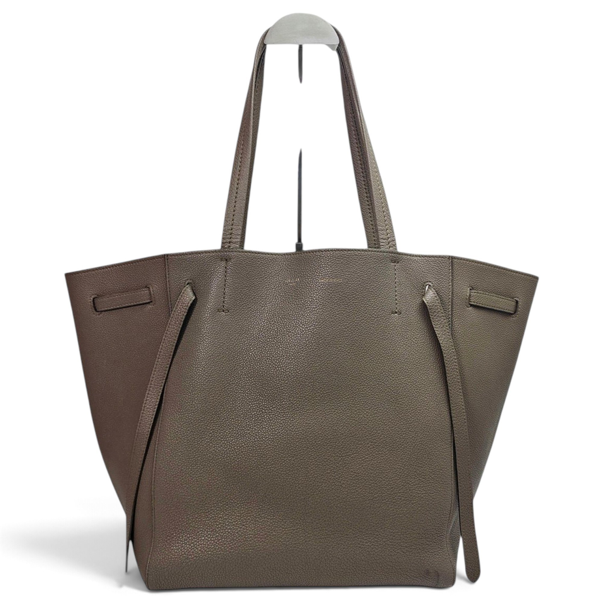 Cabas Phantom leather handbag