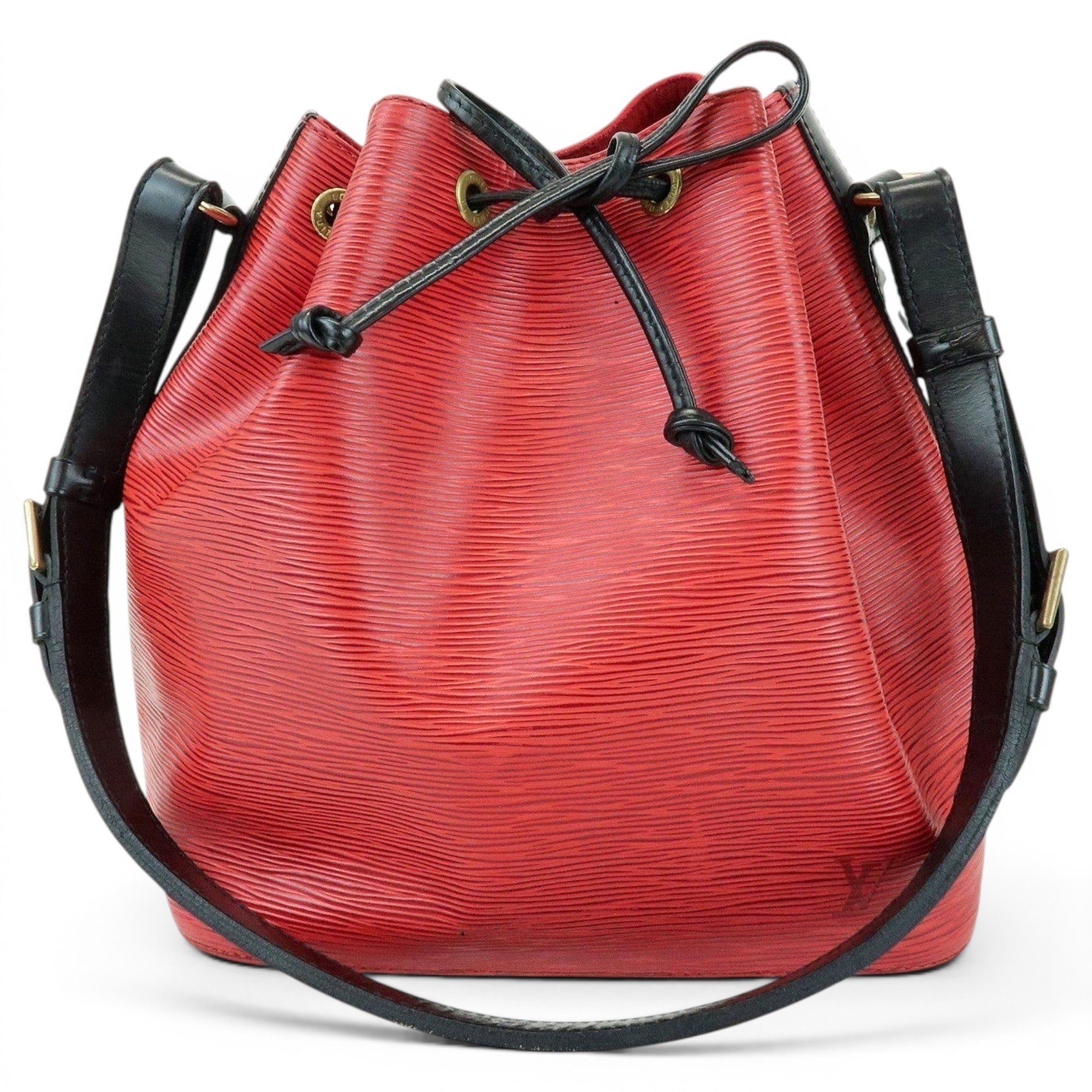 Noé leather bag