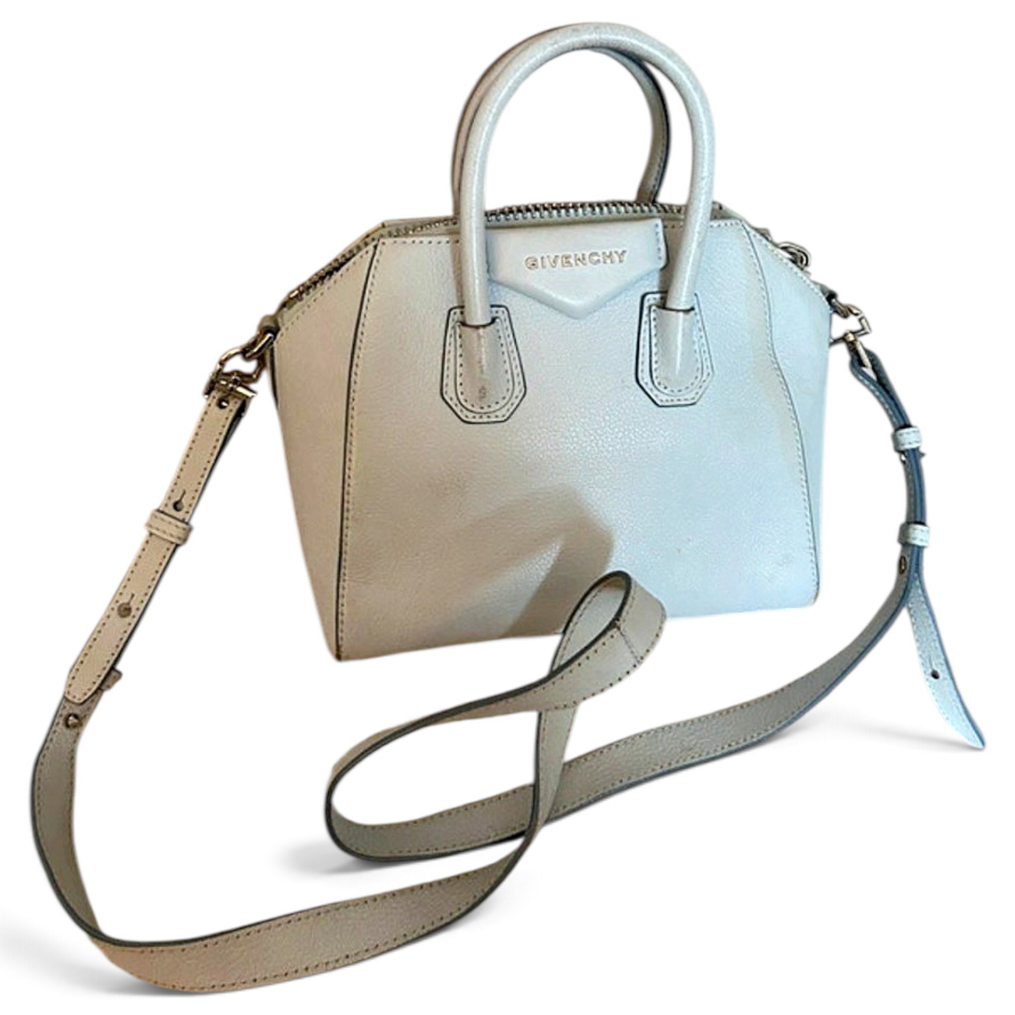 Antigona leather handbag
