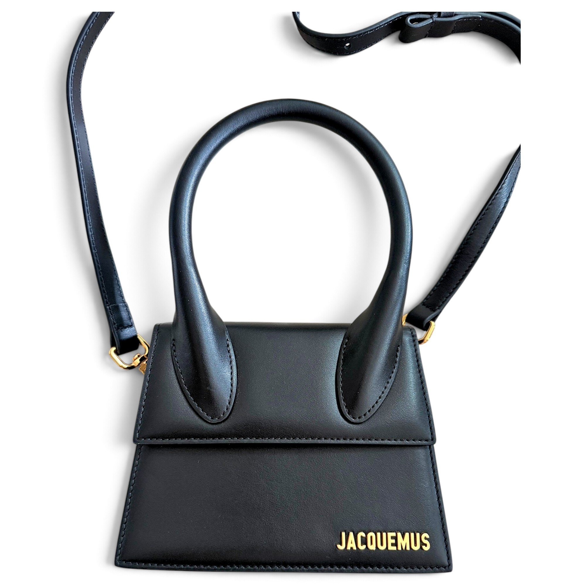 Jacquemus Le Chiquito Moyen leather crossbody bag
