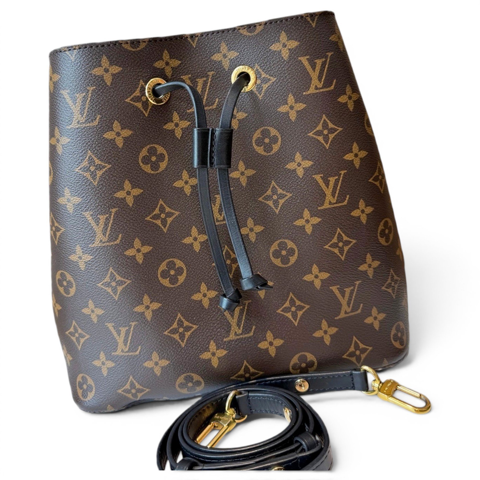 NéoNoé leather handbag