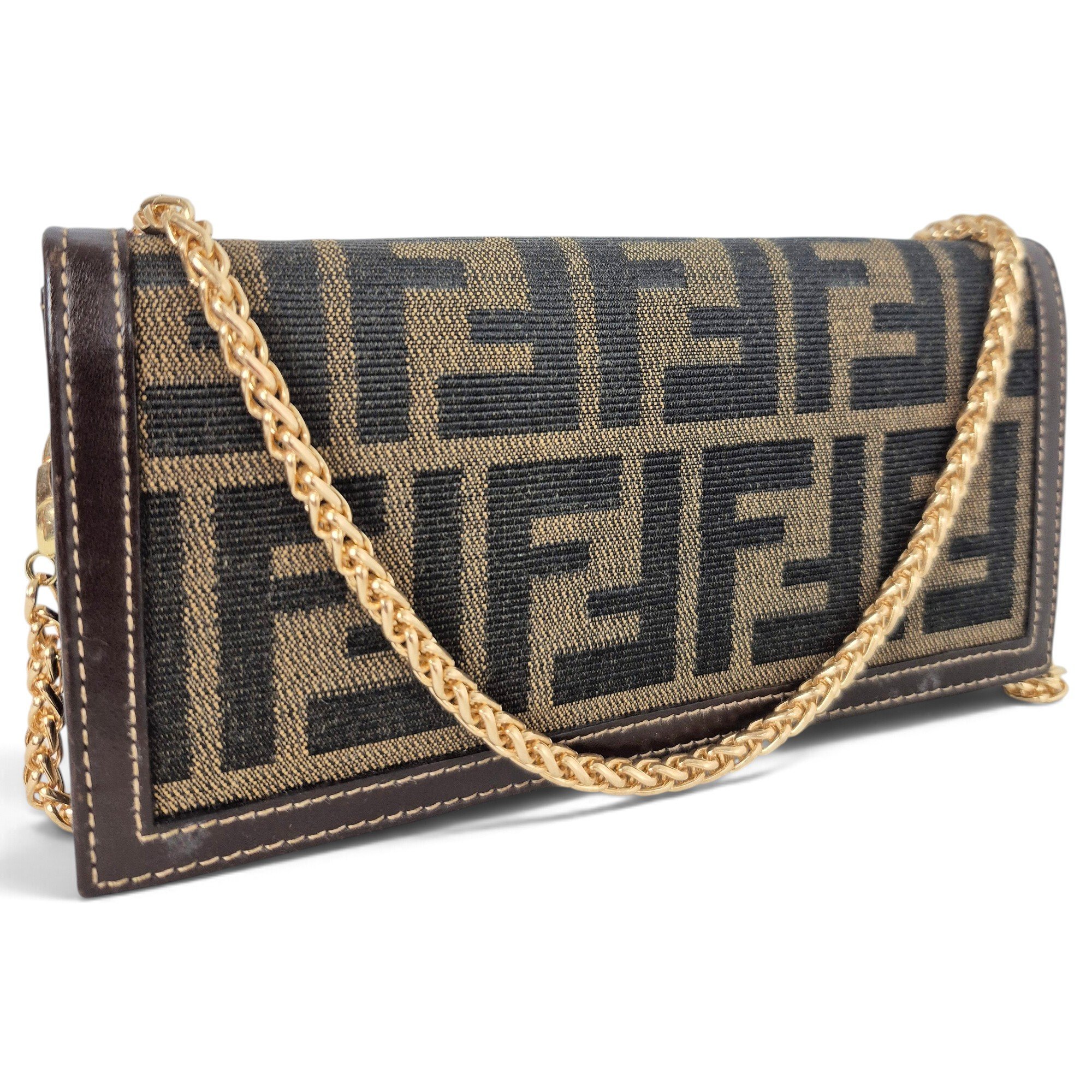 Baguette cloth crossbody bag