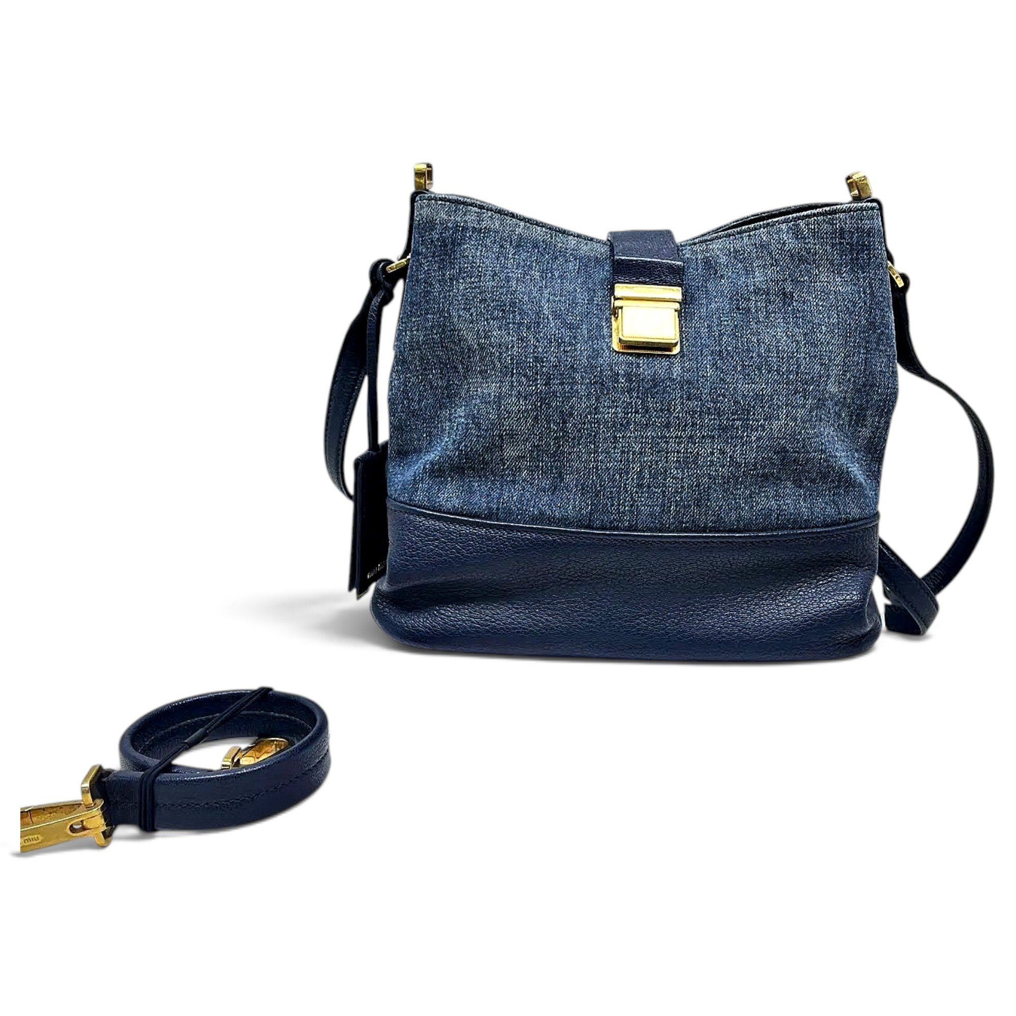 Crossbody bag