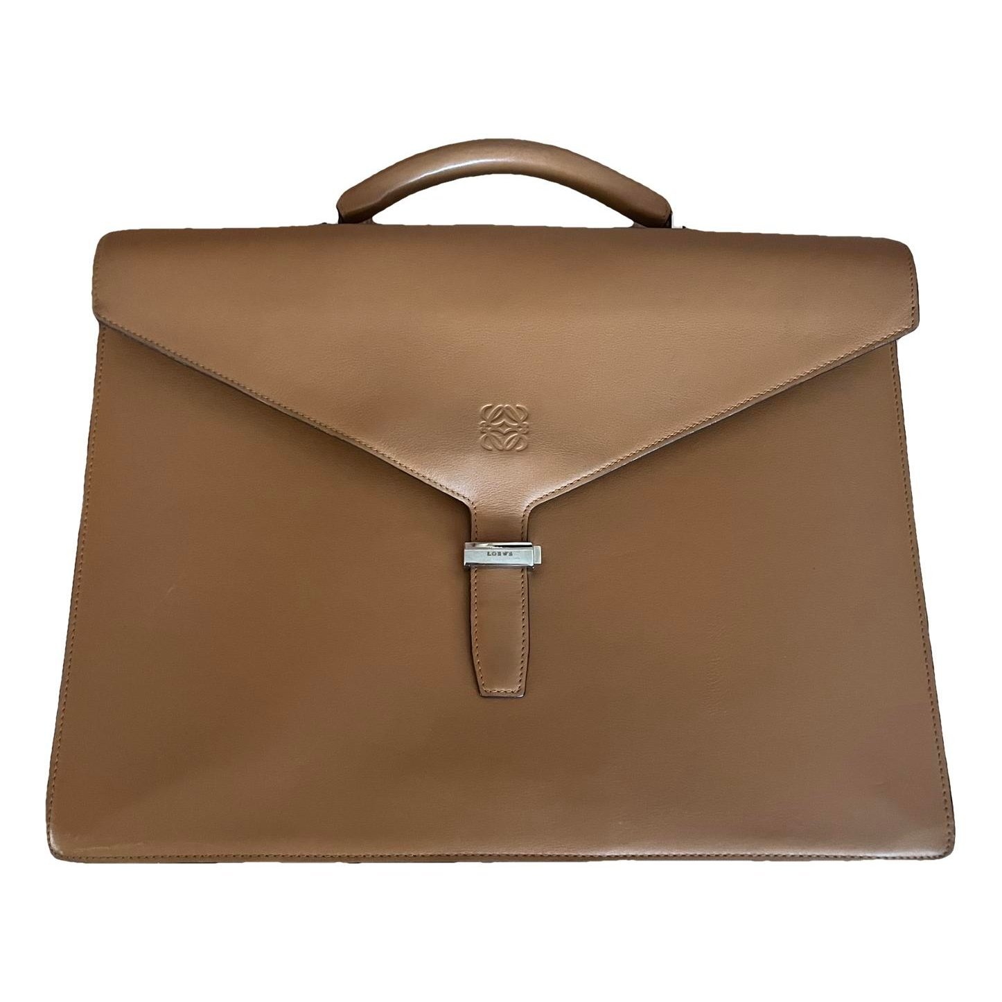 Leather travel bag