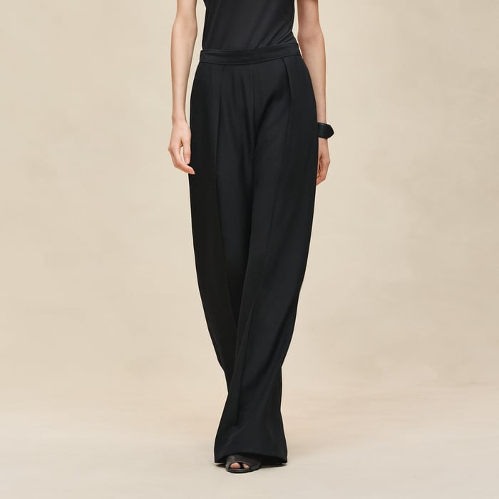 Noir Pants