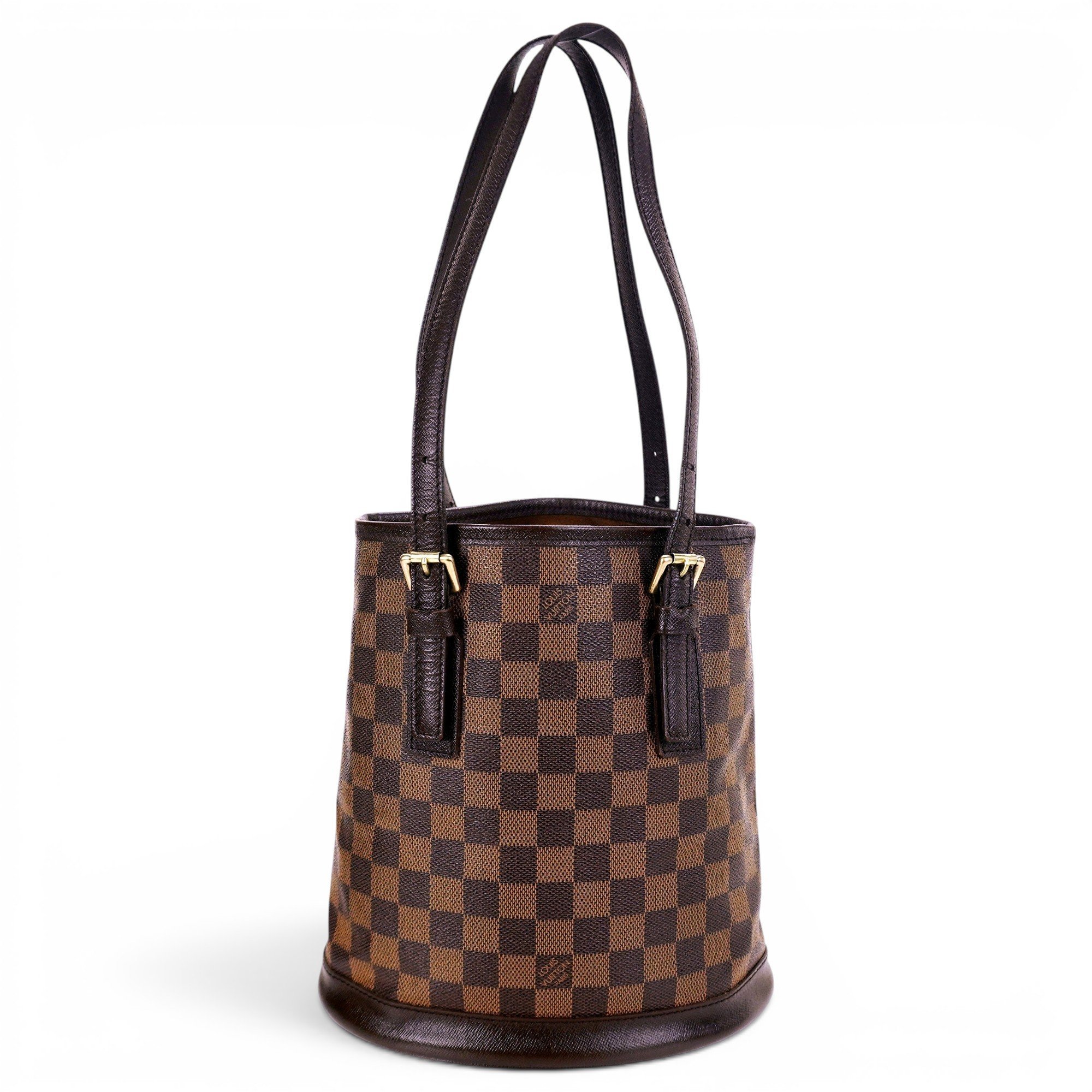 Bucket leather handbag