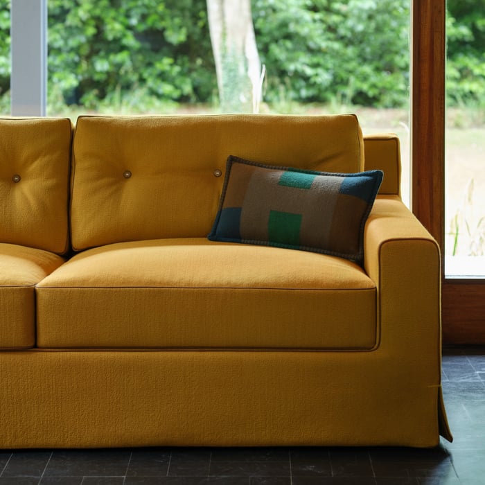 Vert Forêt H Horizon Pillow, Small Model