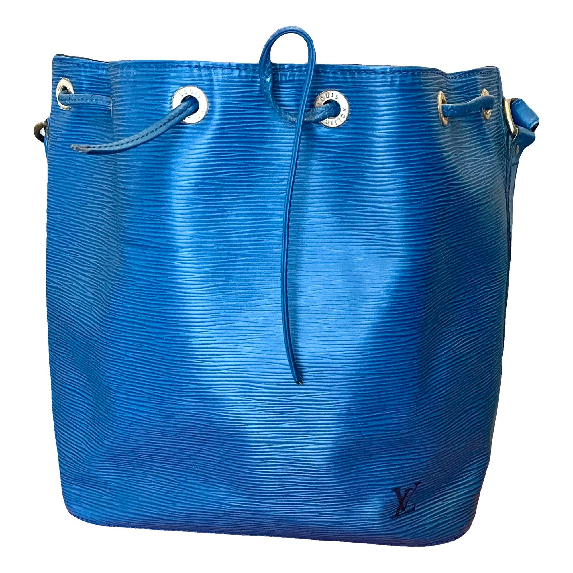 Noé leather handbag