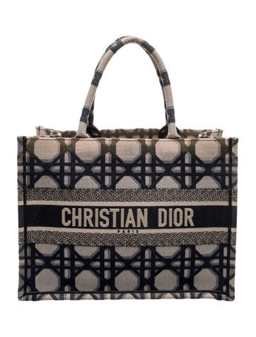 Dior Cannage Book 2023