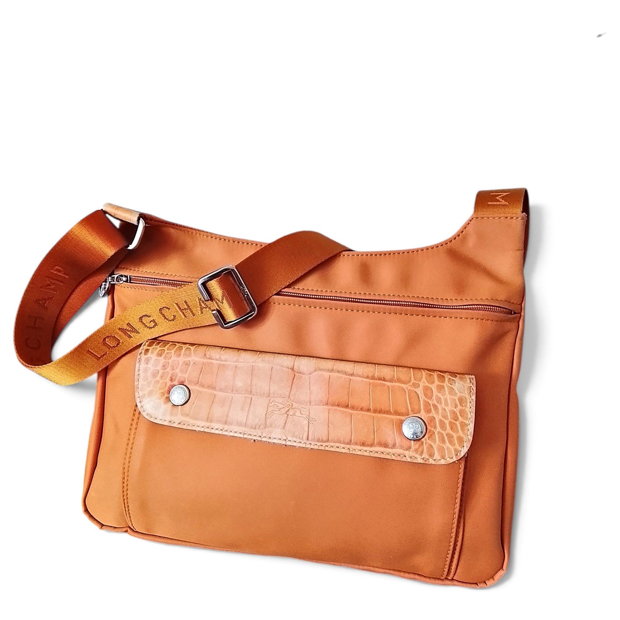 Crossbody bag
