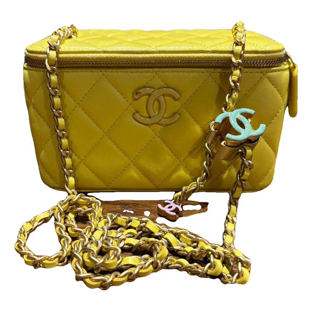 Trendy CC Vanity leather handbag