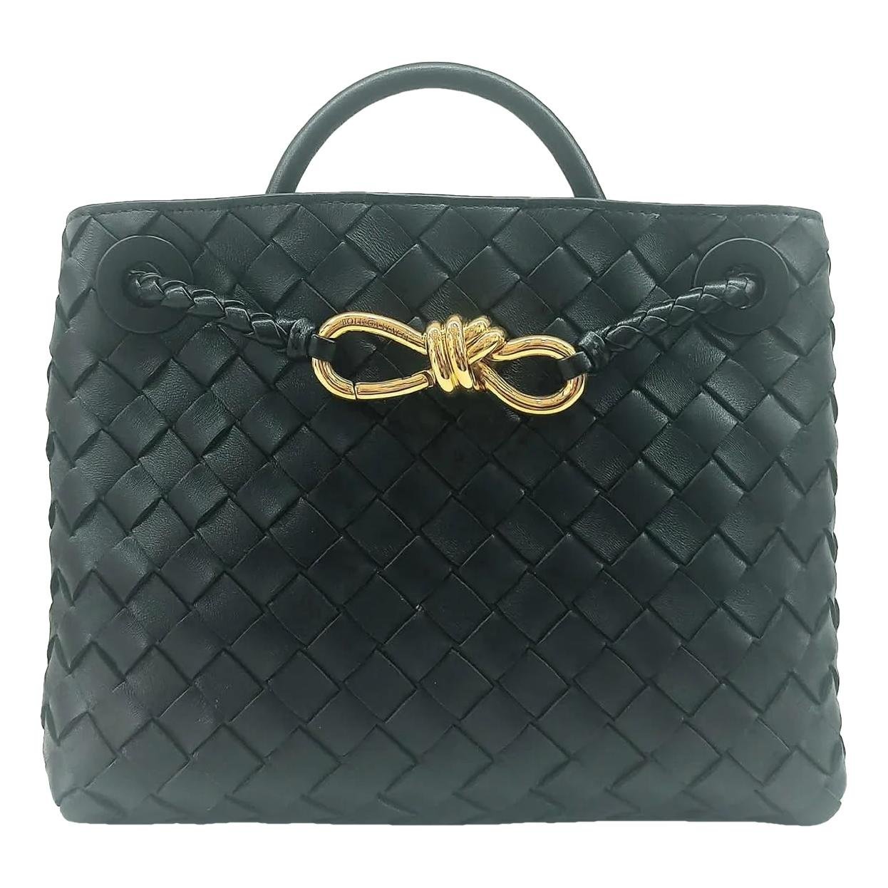 Andiamo leather crossbody bag