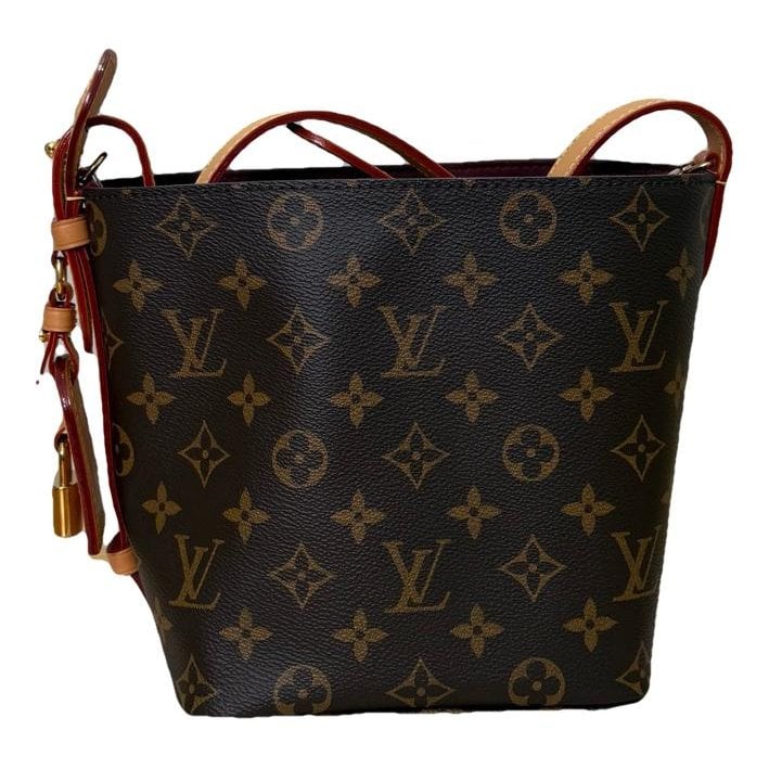Carry All leather tote