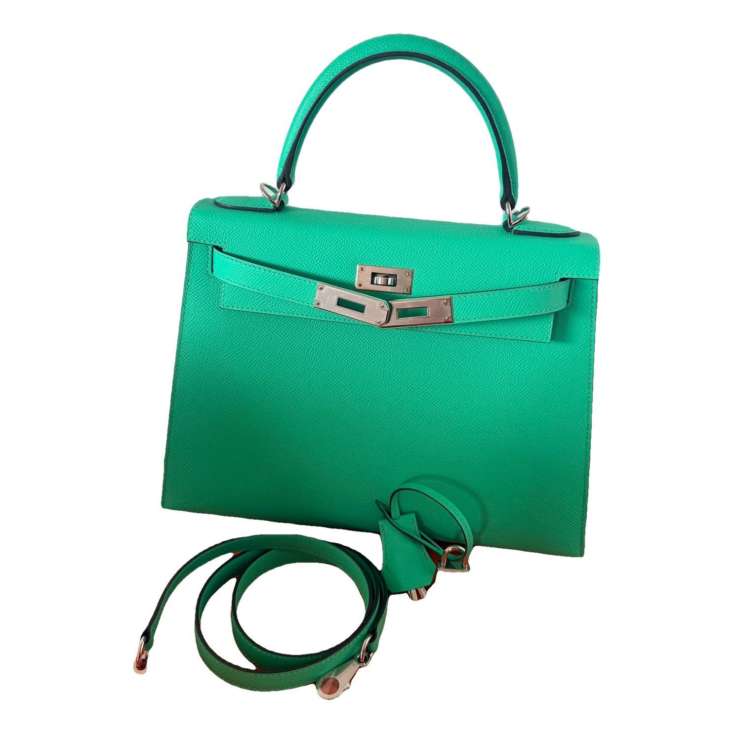 Hermes Kelly 28 Handbag Vert Comics Epsom Leather