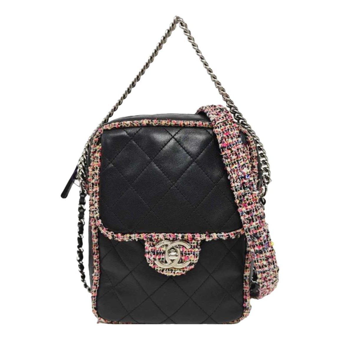 Timeless/Classique leather crossbody bag