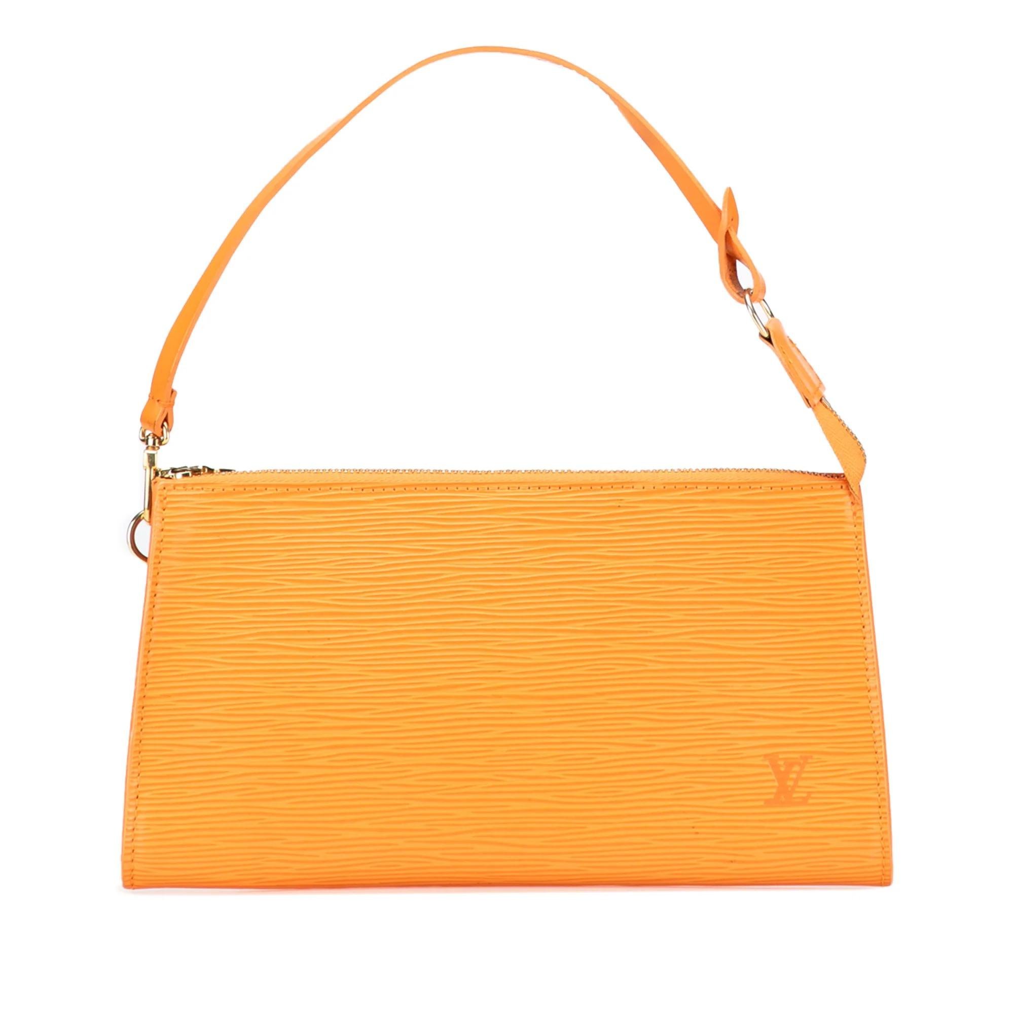 Pochette Accessoire leather handbag