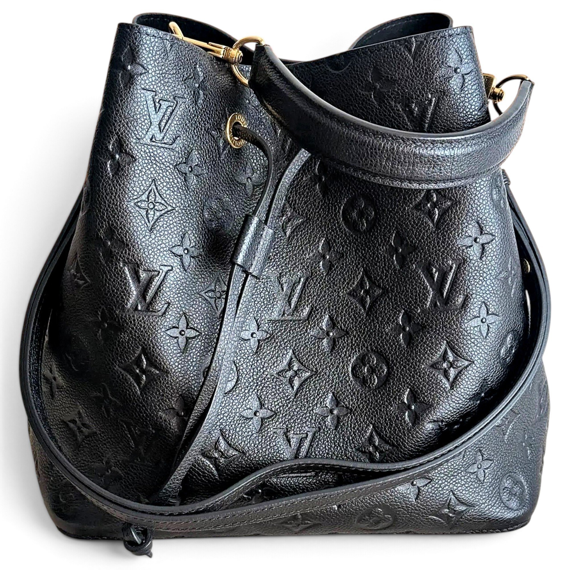 NéoNoé leather bag