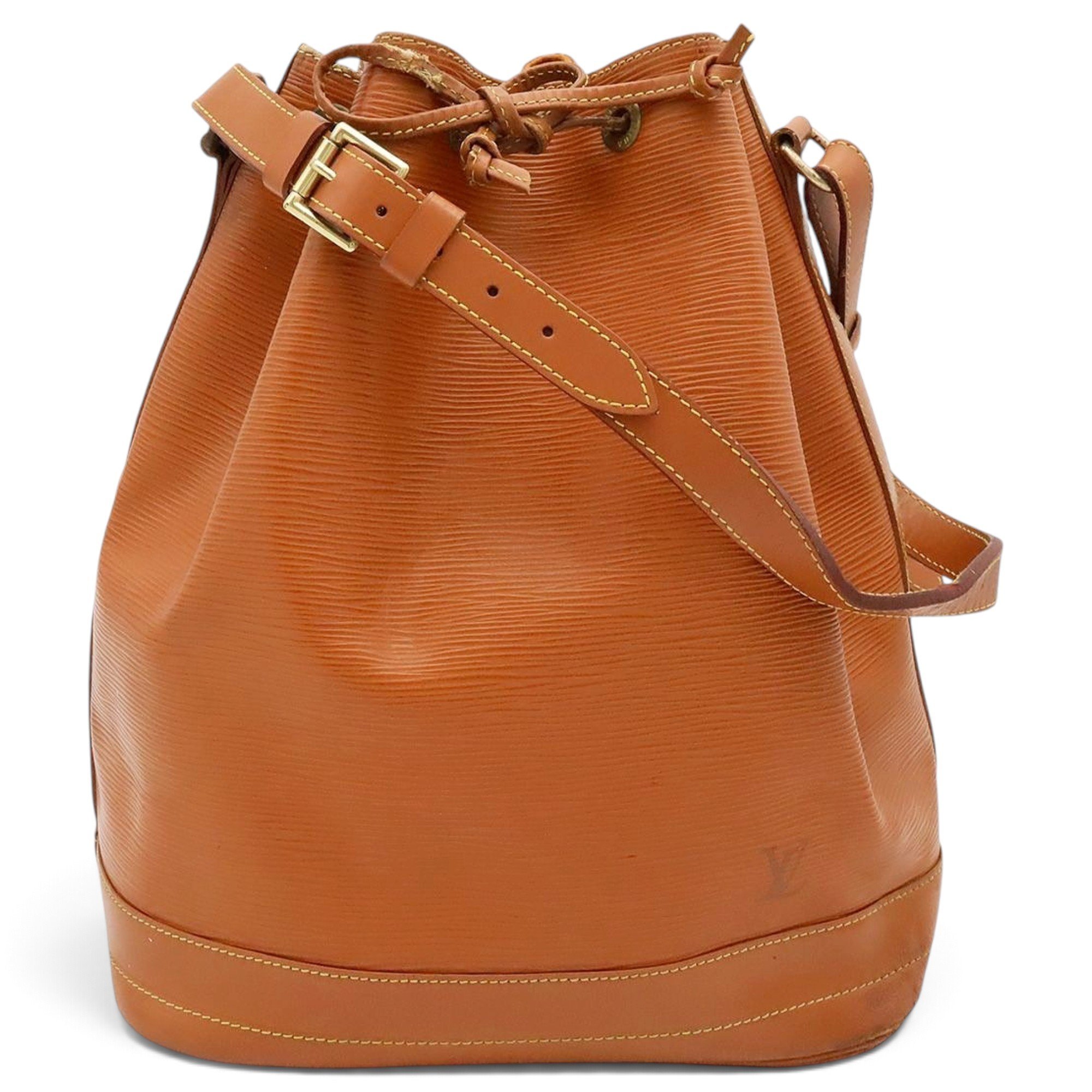 Noé leather bag
