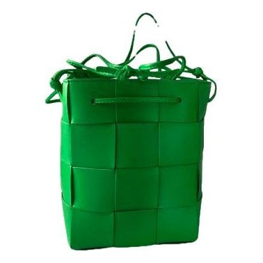 Cassette Bucket leather crossbody bag
