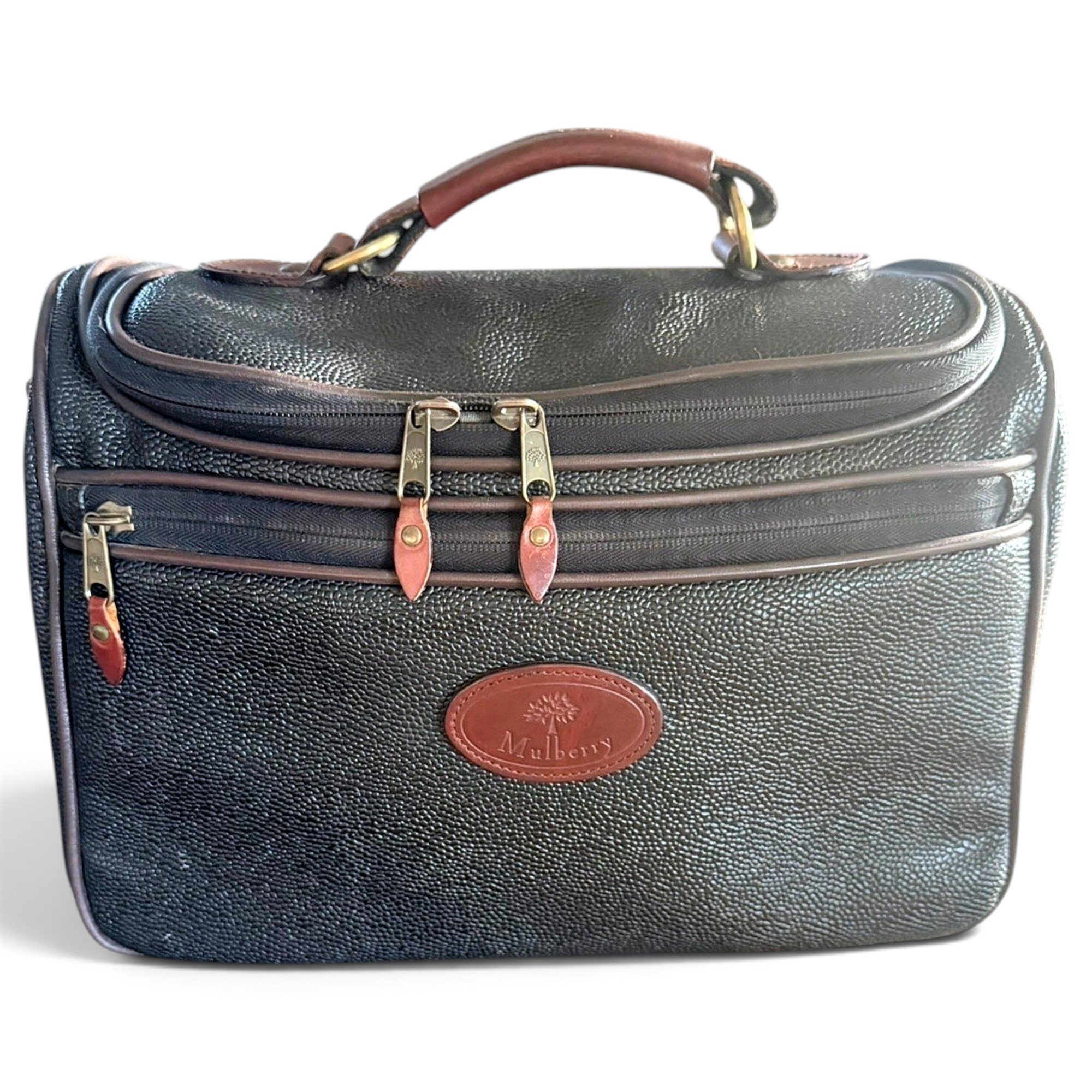 Leather vanity case