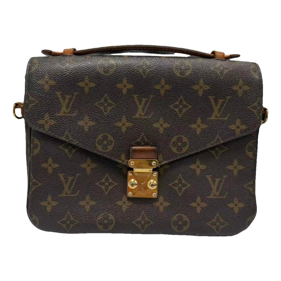 Metis leather handbag