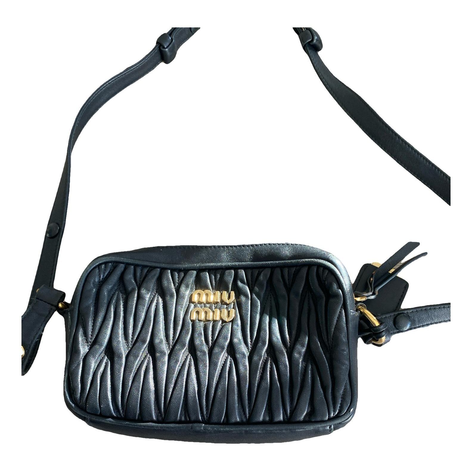 Matelassé leather handbag