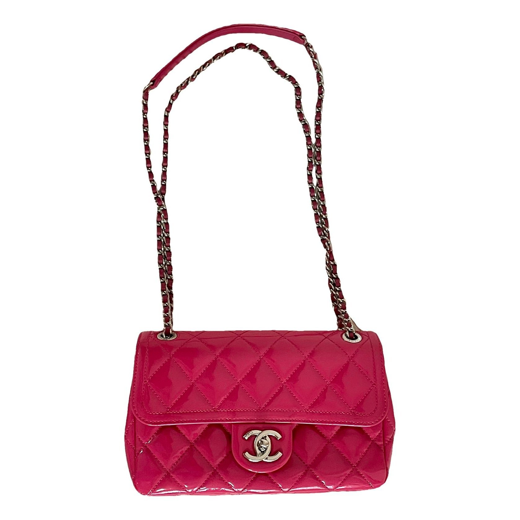 Timeless/Classique patent leather crossbody bag