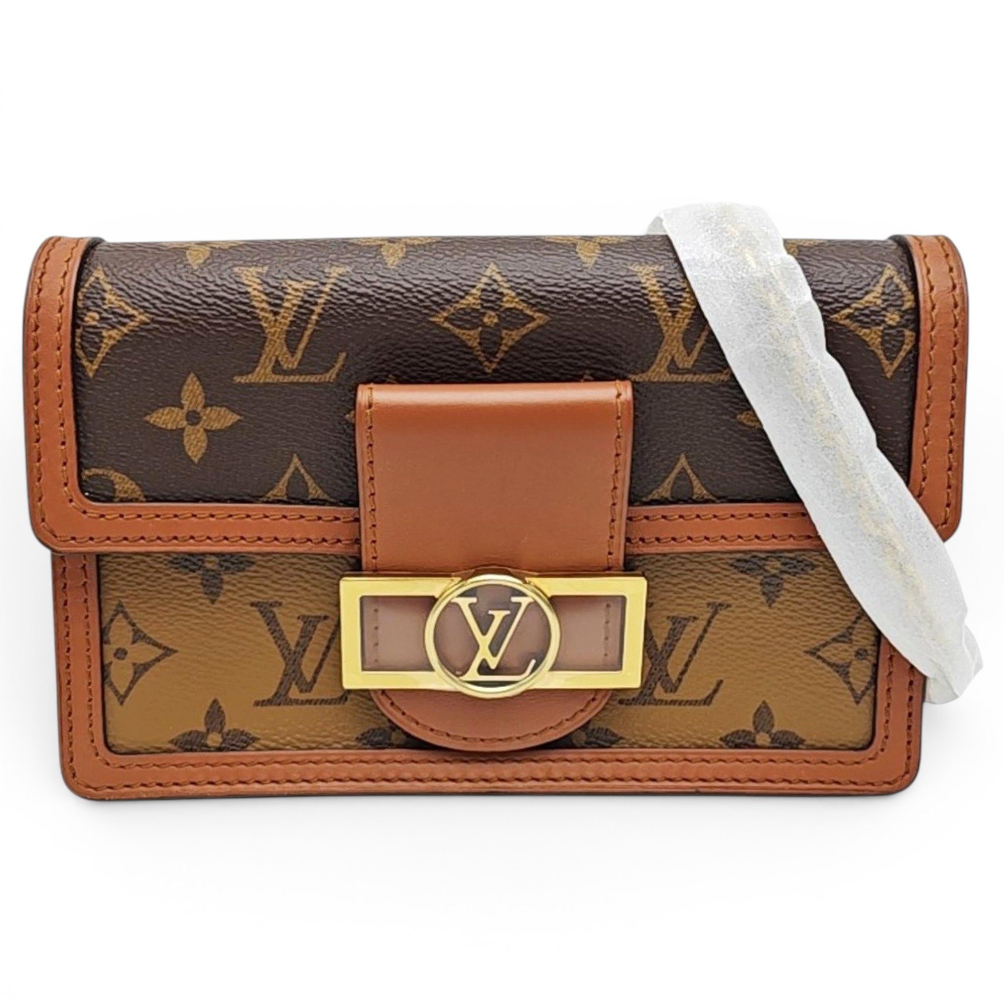 Dauphine leather handbag
