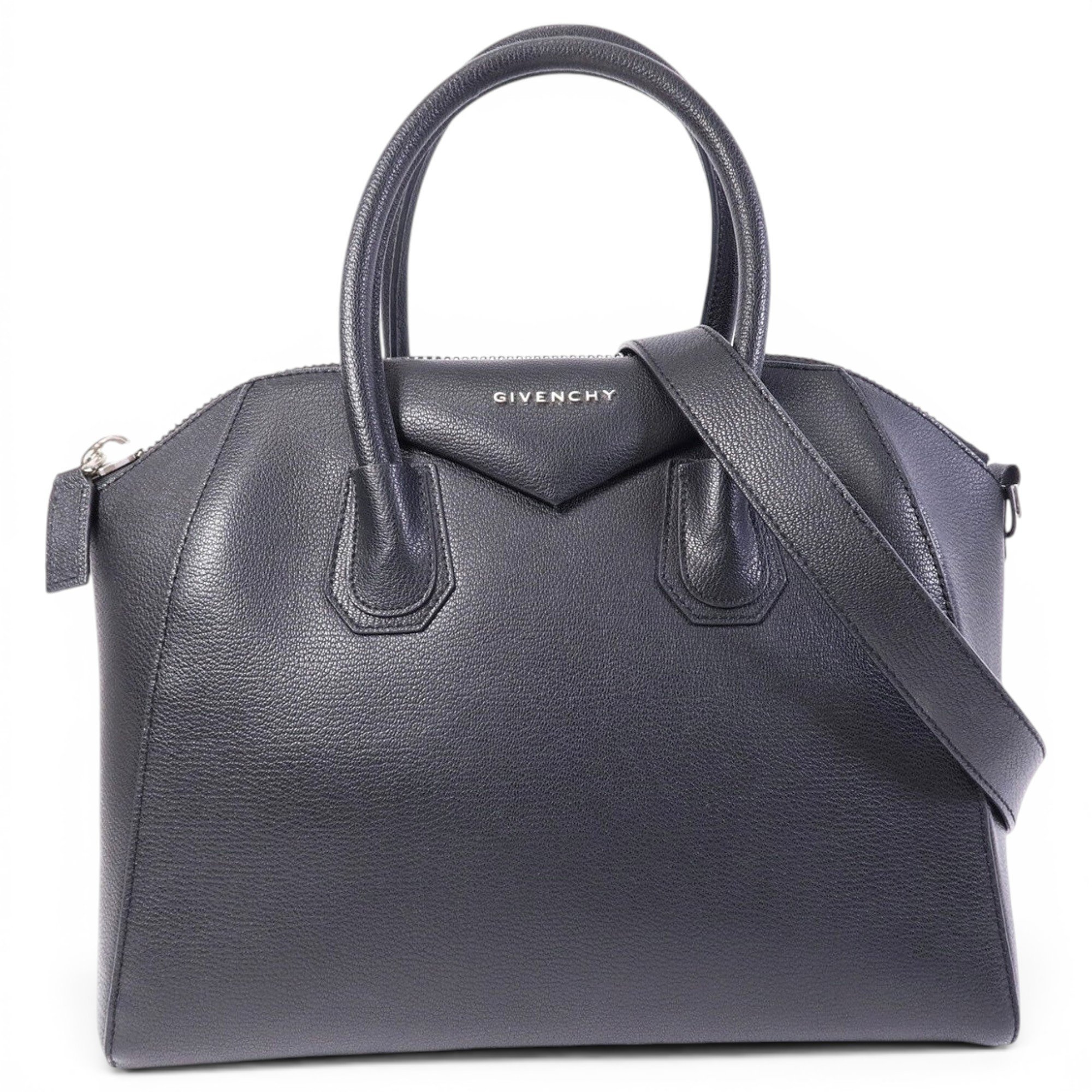 Antigona leather handbag