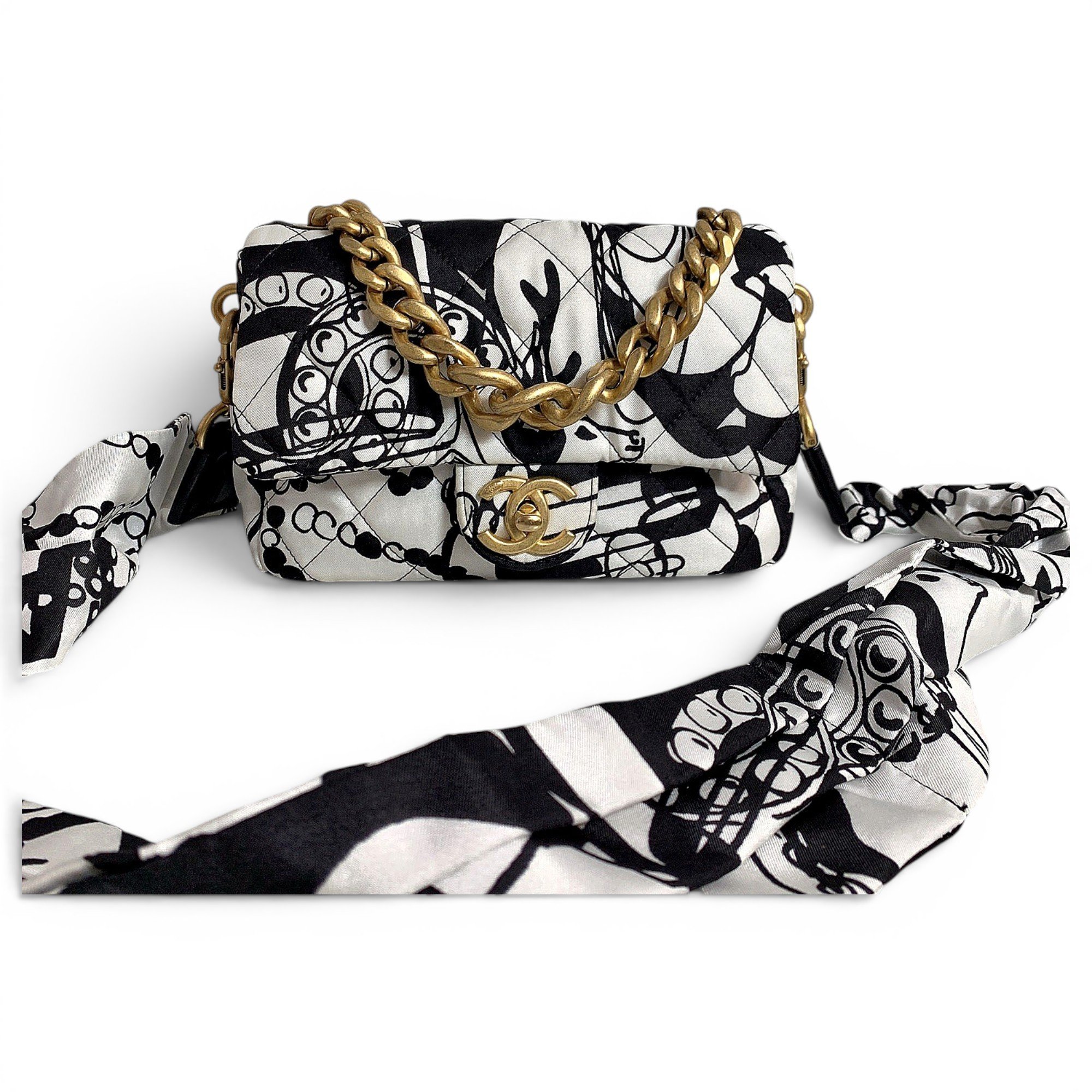 Timeless/Classique cloth crossbody bag