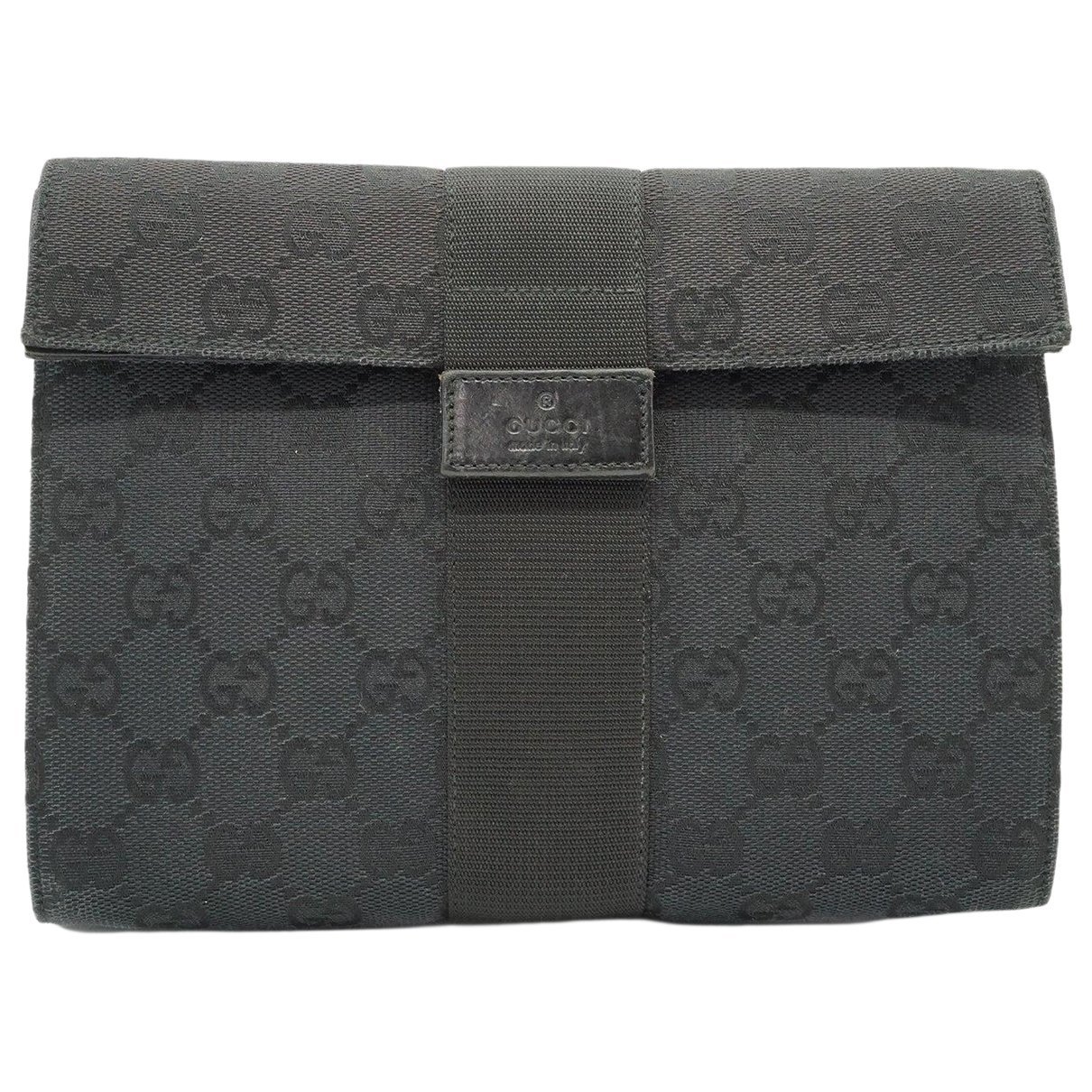 Cloth clutch bag