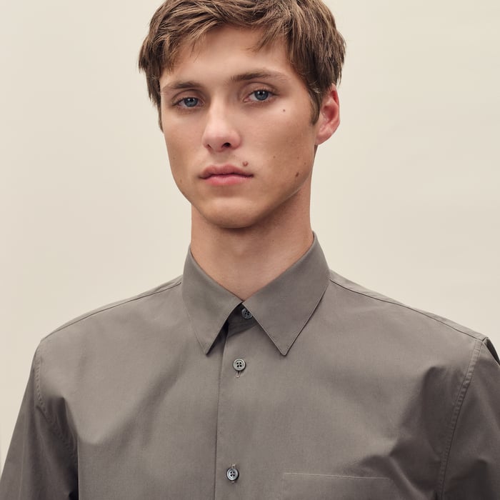 Gris Éléphant Short-sleeve Straight Cut Shirt With Leather Detail