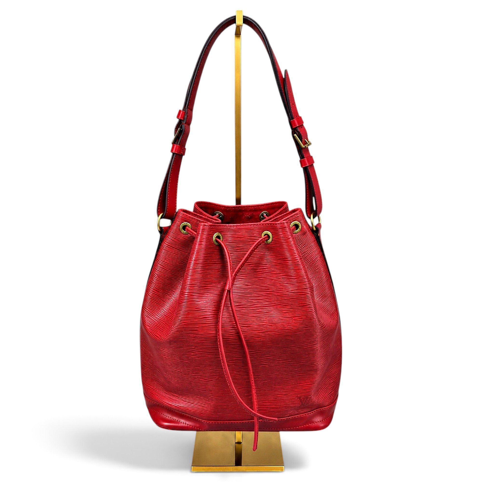 Noé leather handbag