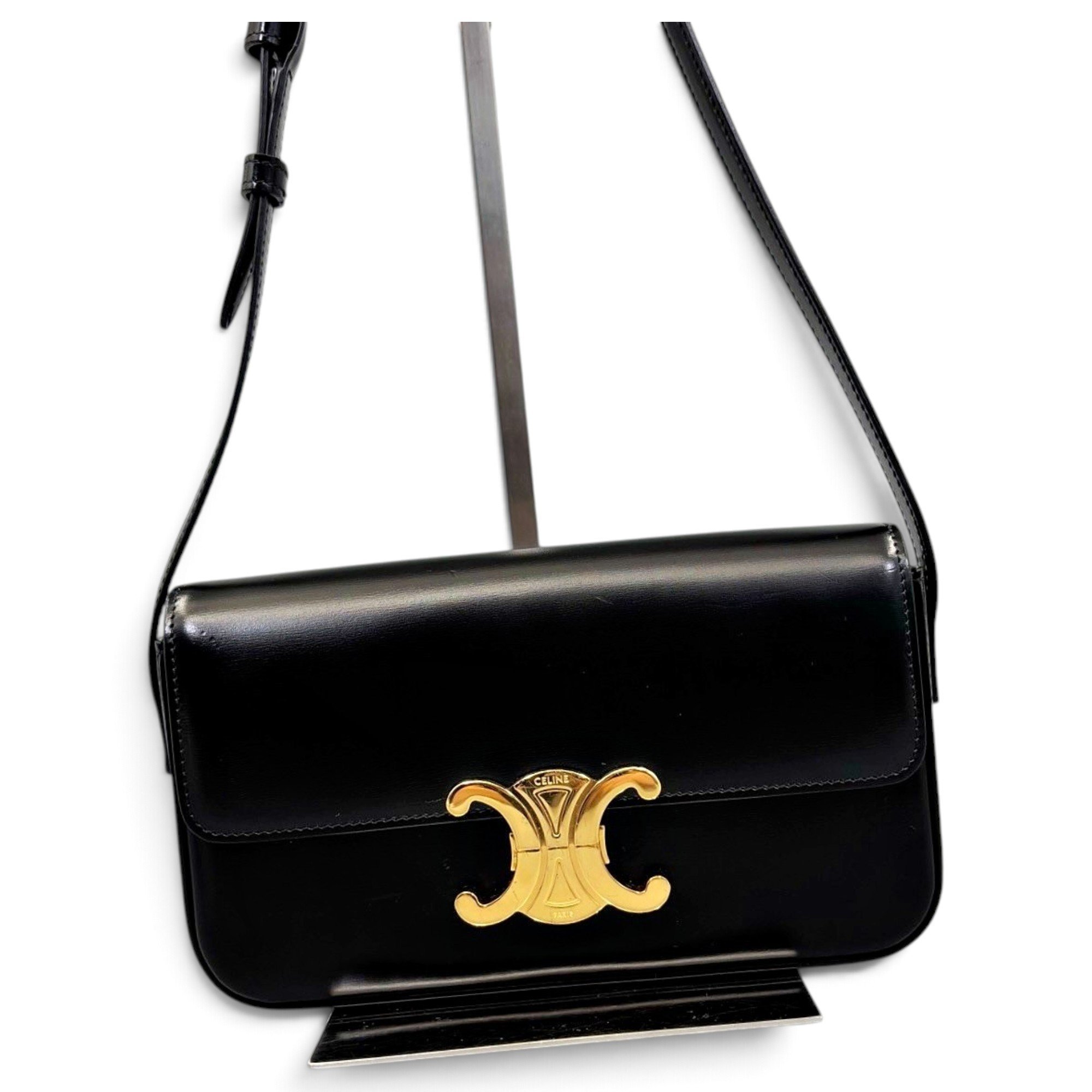 Triomphe Long leather handbag