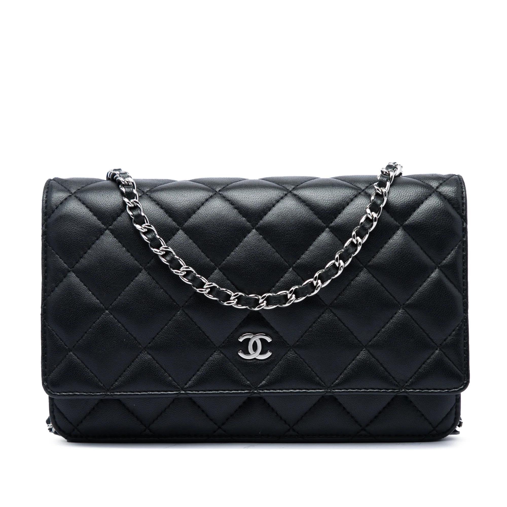 Wallet On Chain leather crossbody bag