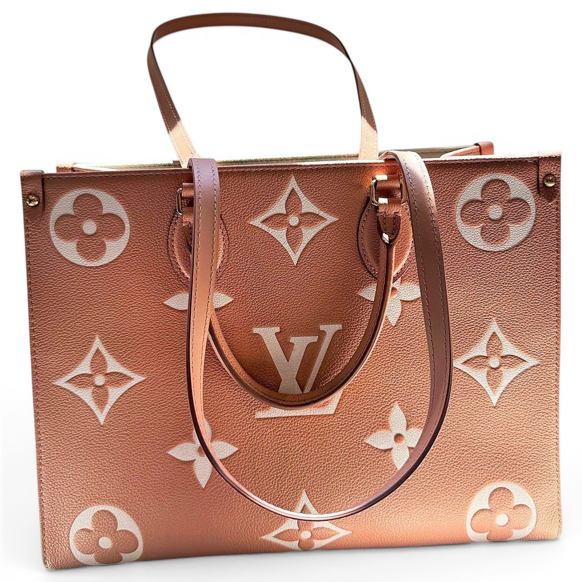 Onthego leather handbag