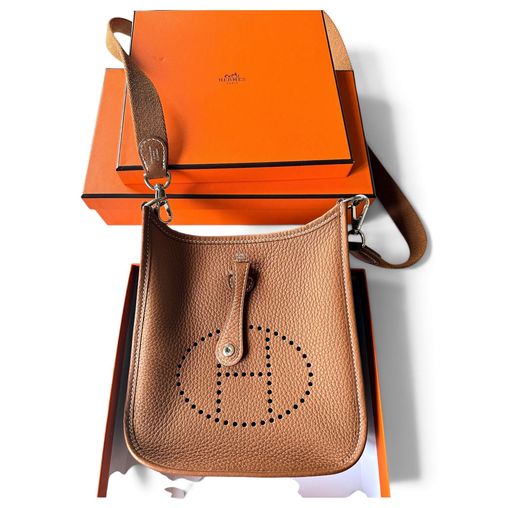 Evelyne leather crossbody bag