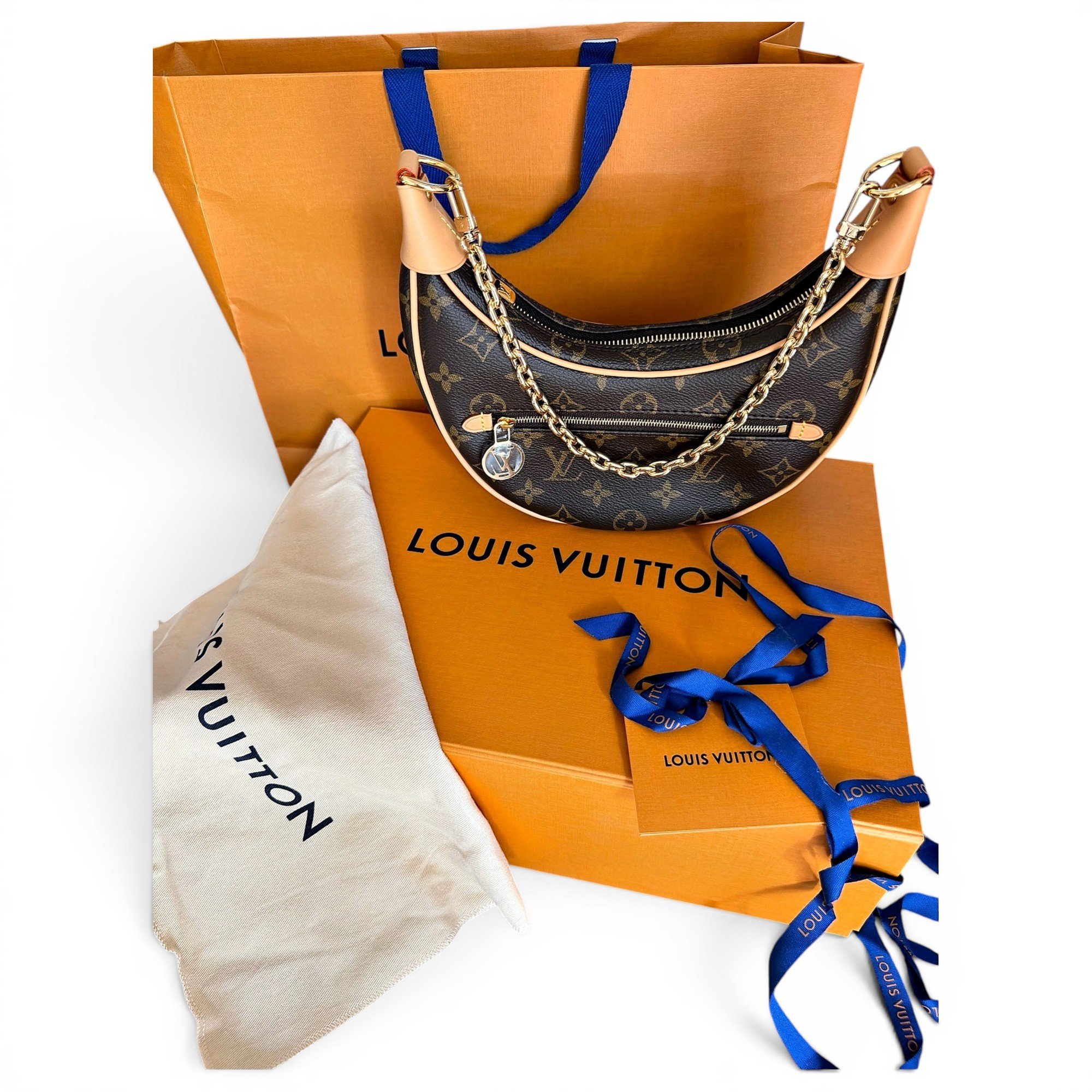 Loop leather handbag