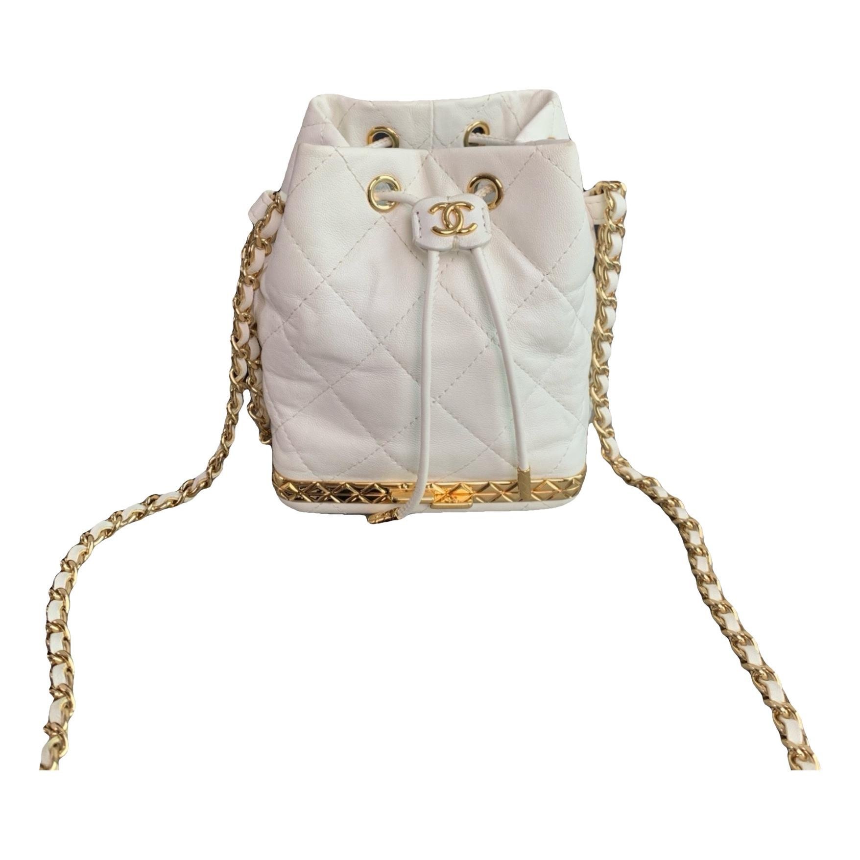 Trendy CC Vanity leather handbag