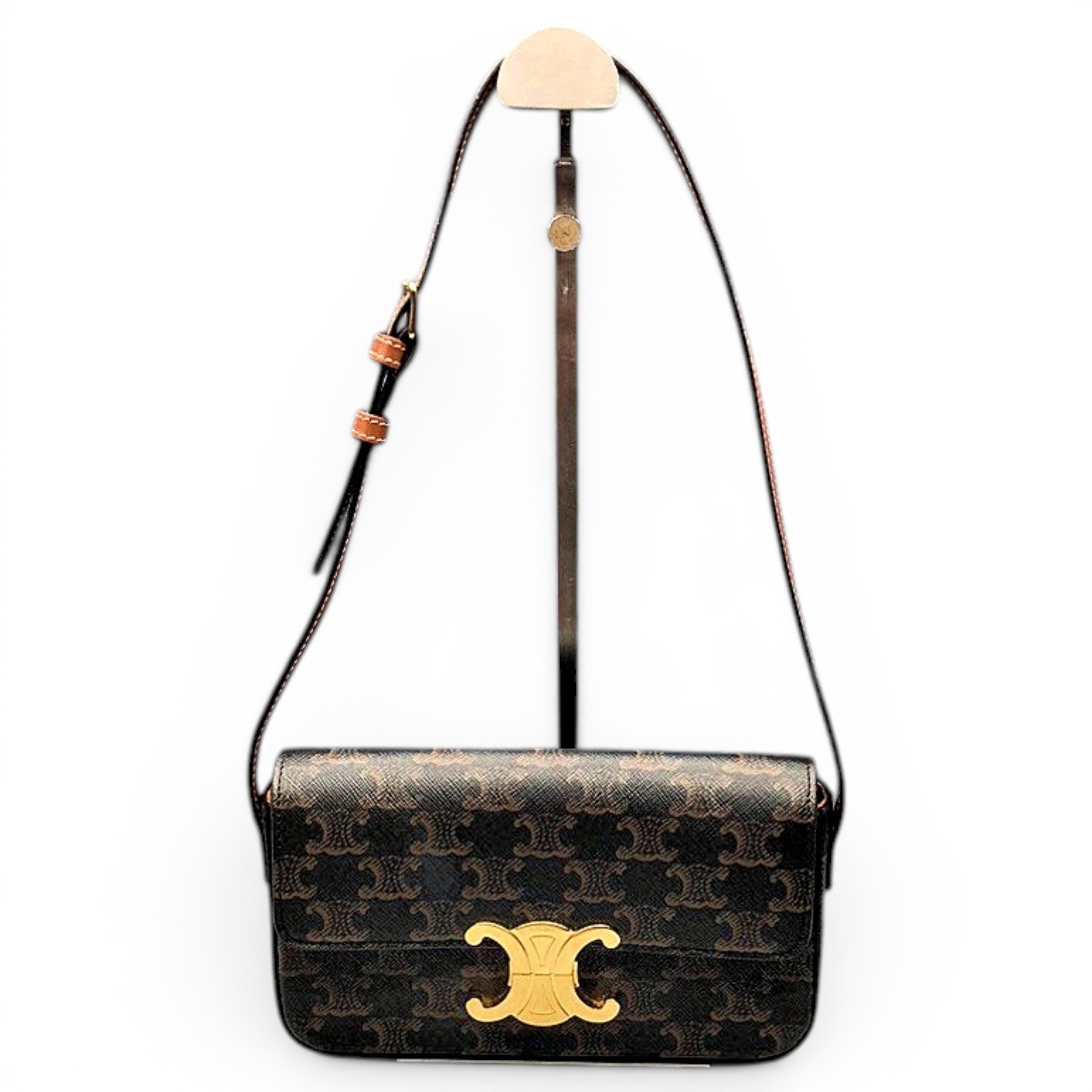 Triomphe Long leather handbag