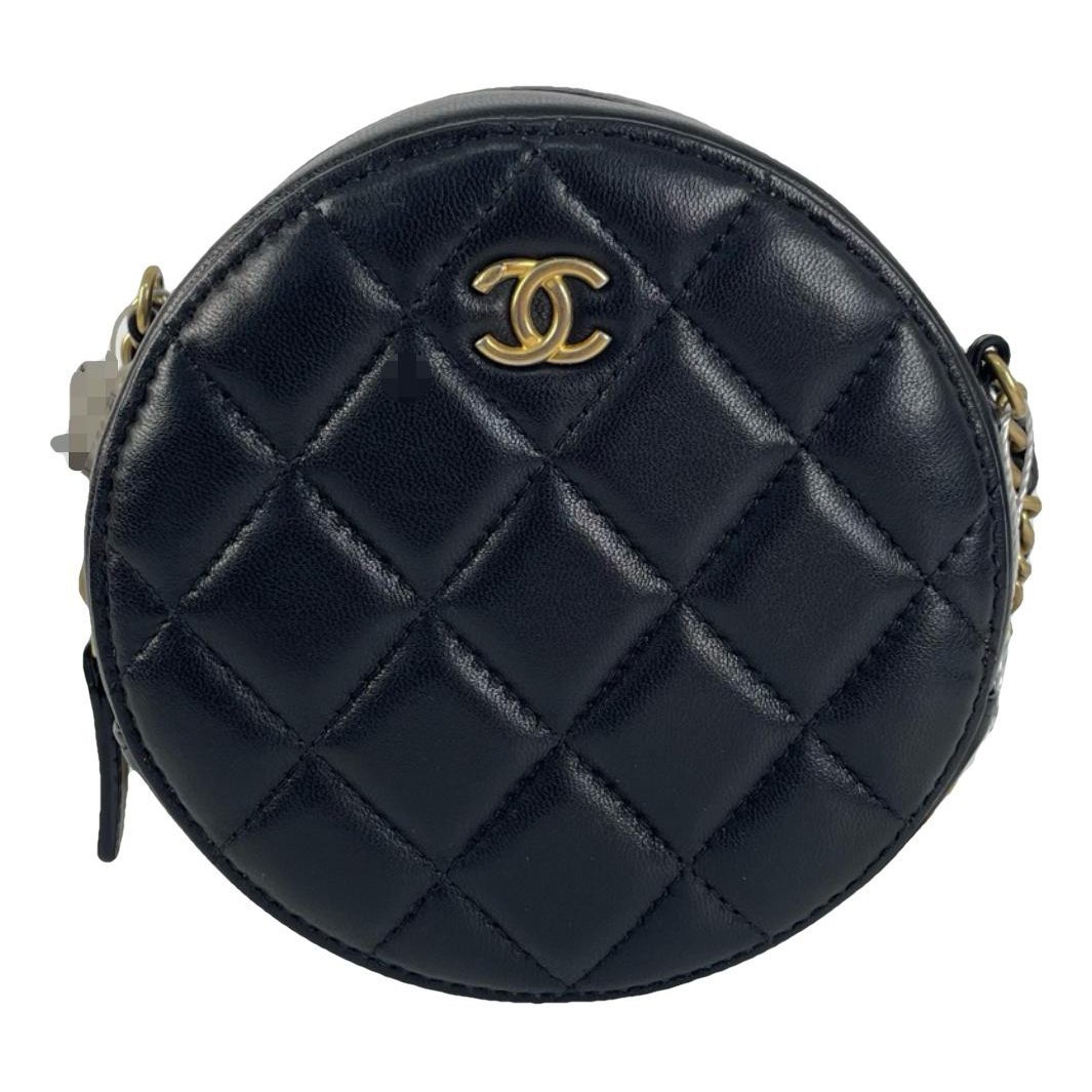Chanel 19 leather handbag